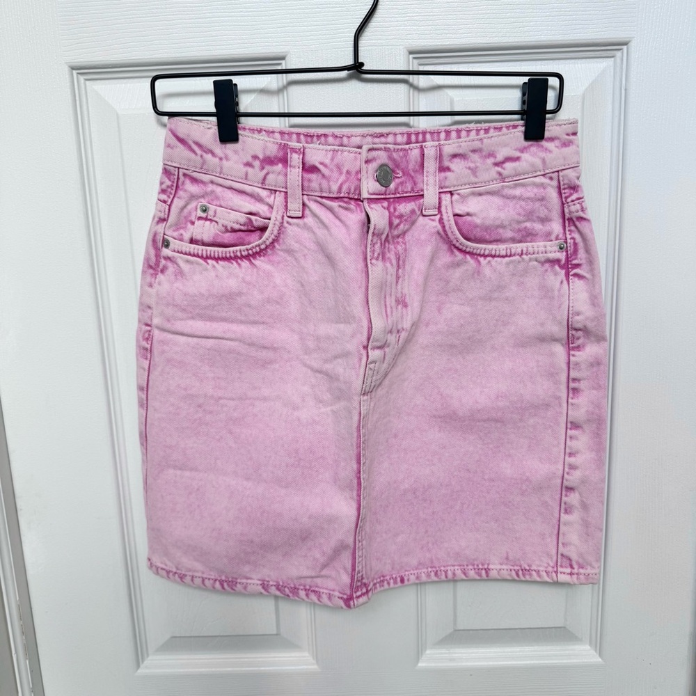 BERSHKA NWOT SZ 4 Pink Denim Mini Skirt